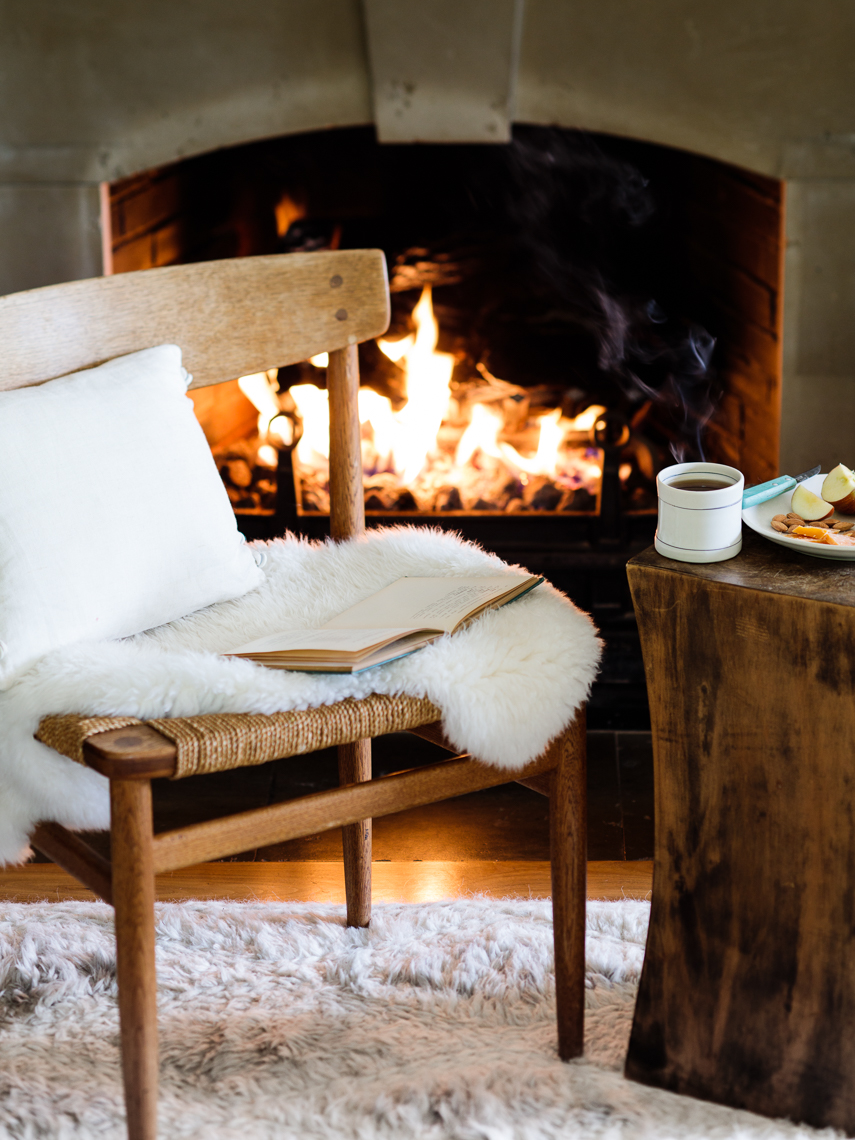 Hygge_Cover_V1_Fireplace_0140